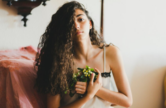 Enhance Curl Definition with Leave-In Hair Milk