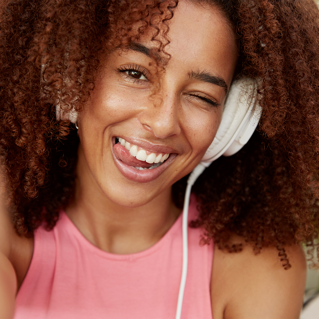 Does Gel Make Your Curls Stringy? Do This!