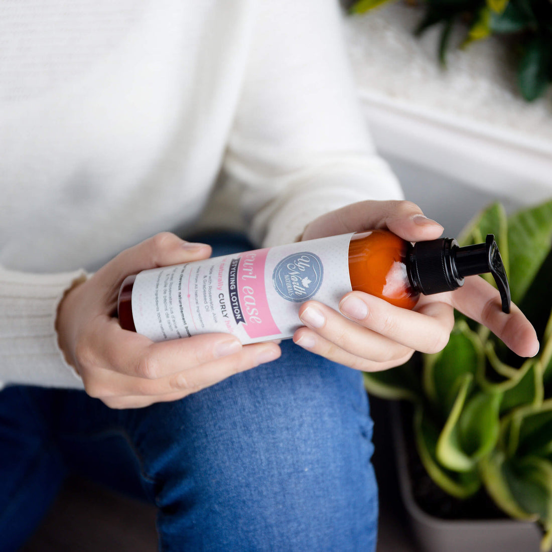 What Should You Look for in a Curly Hair Styling Lotion?