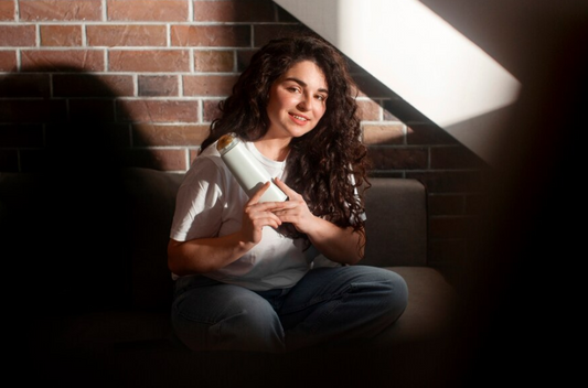 Moisturize And Define Naturally Curly Hair With Conditioner