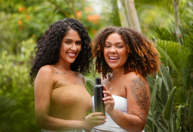 What Is The Best Type of Shampoo For Curly Hair?
