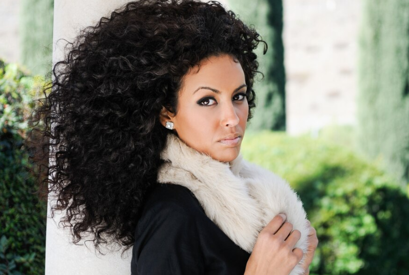 How to Define Your Curls For Maximum Definition