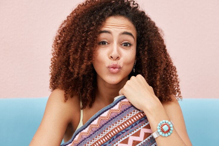 Does Your Curly Hair Need a Replenishing Conditioner?