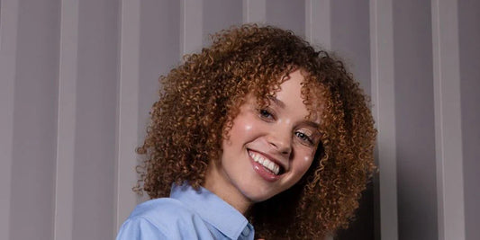 Soft Valentine Curls with Rosemary & Mint Styling Foam