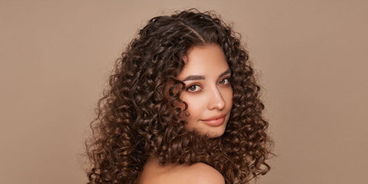 Leave-in Conditioner for Curly Hair: Winter Care Tips